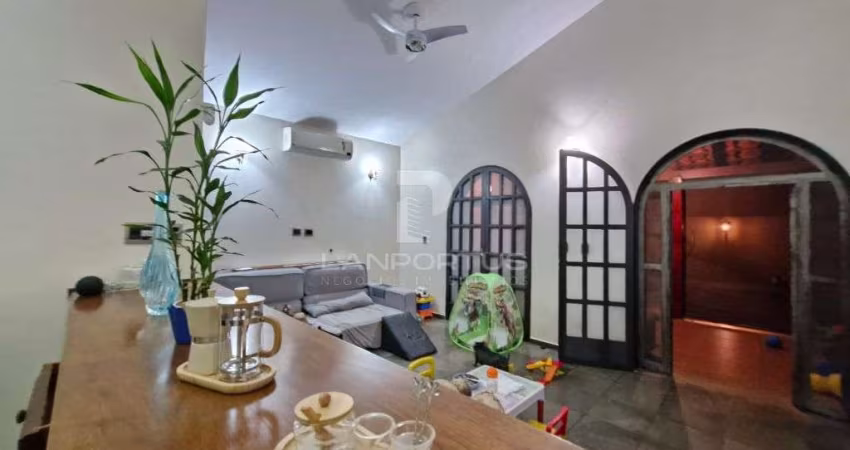 Casa Térrea - Lagoinha