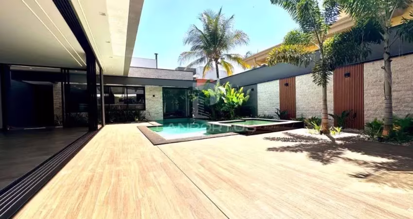 Casa com 4 quartos  450 m2  no condominio guapore em ribeirao preto