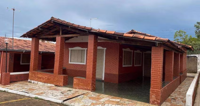 Baixou de R$ 89.000 para R$ 75.000 Chale com piscina 2 quartos à venda, 85 m²  Bairro Mansões das Águas Quentes - Caldas Novas/GO