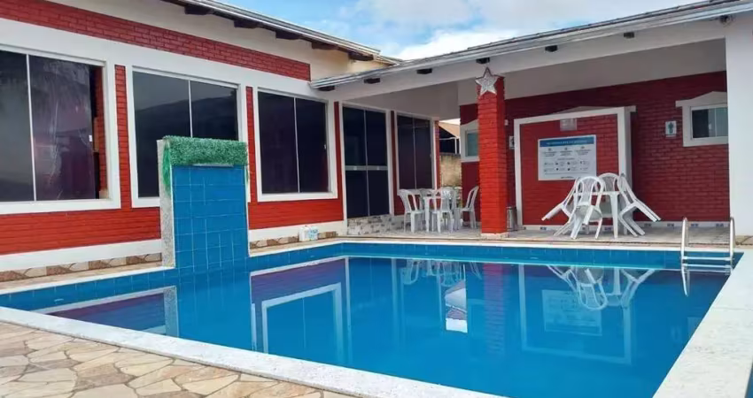 Chale com piscina 3 dormitórios à venda, 140 m² R$ 130.000 - Bairro Mansões das Águas Quentes - Caldas Novas/GO