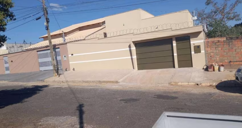 Casa com 3 dormitórios à venda, 145 m² por R$ 500.000,00 - Estancia Itaguai - Caldas Novas/GO