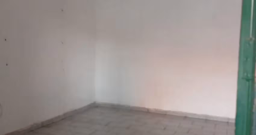 Casa com 3 quartos para alugar na QD25, 11, Coophamil, Cuiabá