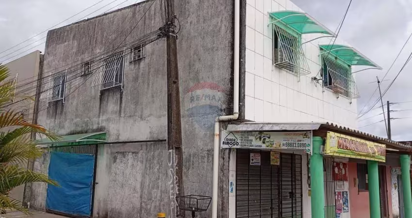 Casa duplex com ponto comercial no bairro de rio doce