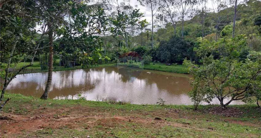 Vende-se propriedade rural – 7,4 hectares | km 29 – moreno/pe 