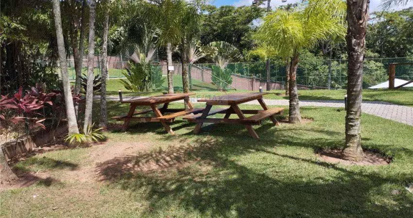 Terreno de 530,99m2 no condomínio alphaville francisco brennand, lote u1 16.