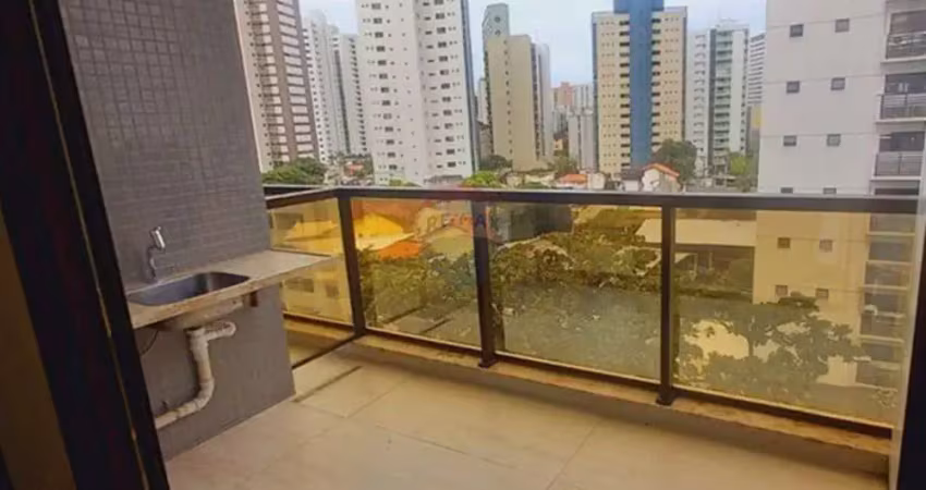 Excelente apartamento no bairro da jaqueira, área nobre de recife, com 4 quartos, 4 suítes, sendo 2 suítes normais e 2 canadenses, com 124 m2.