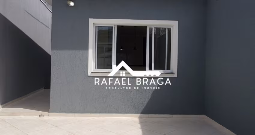 Linda Casa Térrea Com Salão de festas Pronta Para Morar