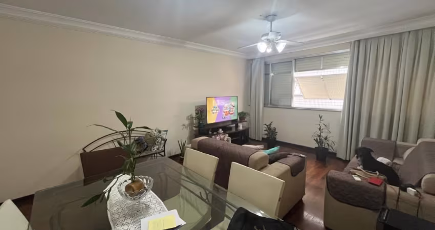 Apto com 3 dormitórios à venda,  m² por R$ 560.000 - Gonzaga - Santos/SP