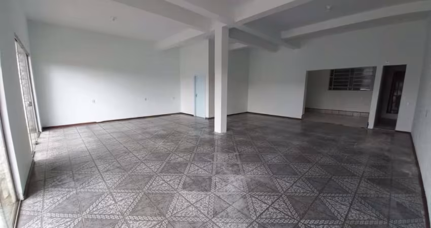 Sala comercial para alugar na Doutor Altamiro Guimarães, 39, Centro, Caçador