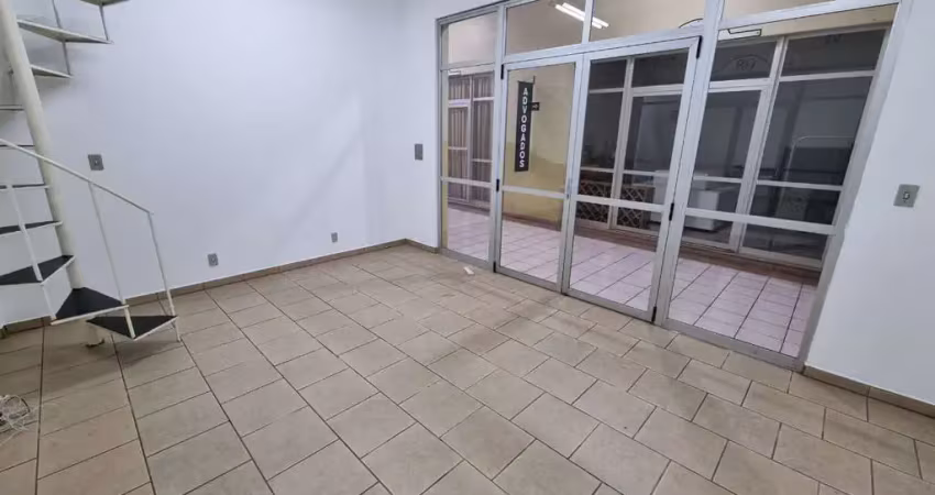 Sala comercial com 1 sala para alugar na Salgado Filho, 520, Centro, Caçador