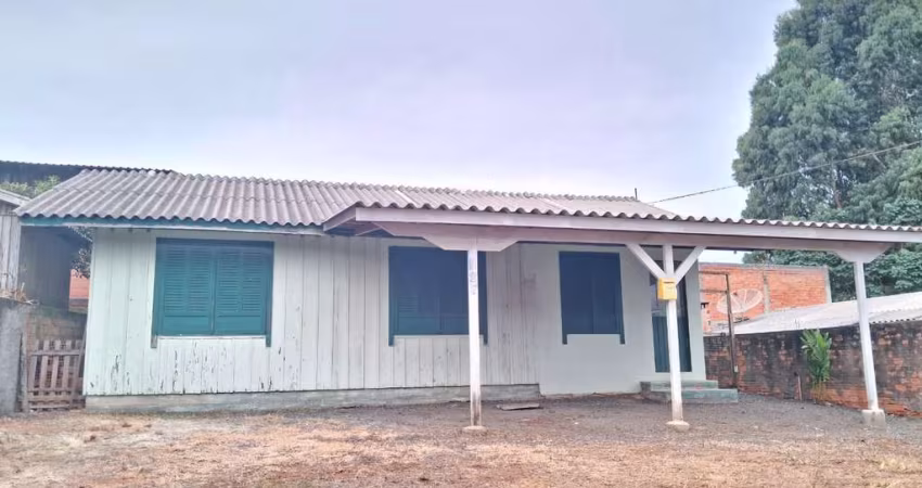 Casa com 2 quartos para alugar na José de Souza Trindade, 127, Santa Catarina, Caçador