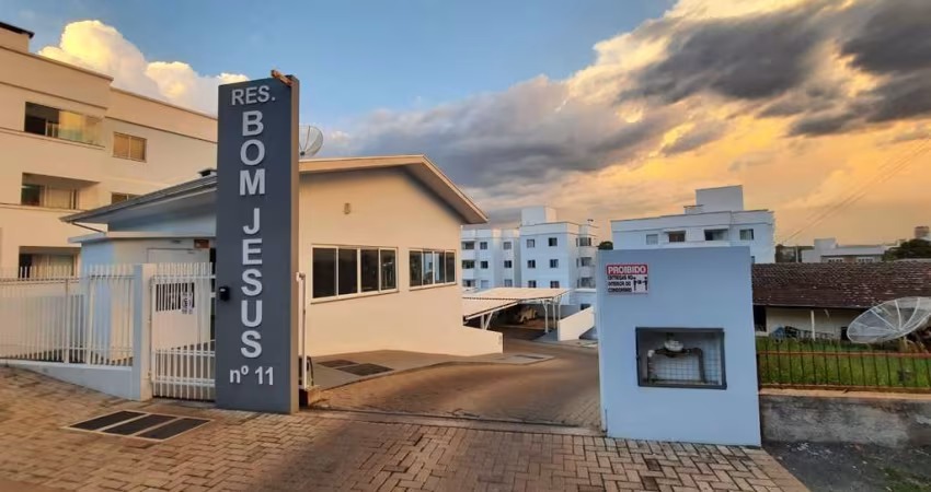 Apartamento com 3 quartos para alugar na Rua São Bento do Sul, 11, Municípios, Caçador