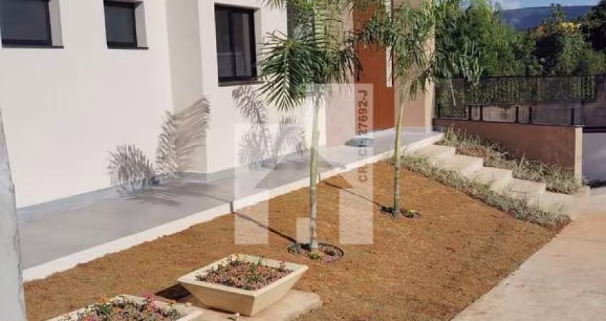 Belíssima Casa à venda com 3 Dormitórios sendo 2 Suítes,  no condomínio Villagio di San Francesco n