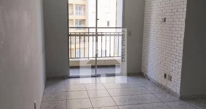 Oportunidade!! Apartamento à venda,  2º andar, 02 dormitórios, sendo 01 suíte, vaga coberta, Condom