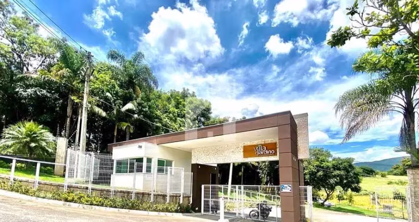 Excelente terreno plano  à venda, 300m² condomiínio villa giardino - jardim quintas das videiras, j