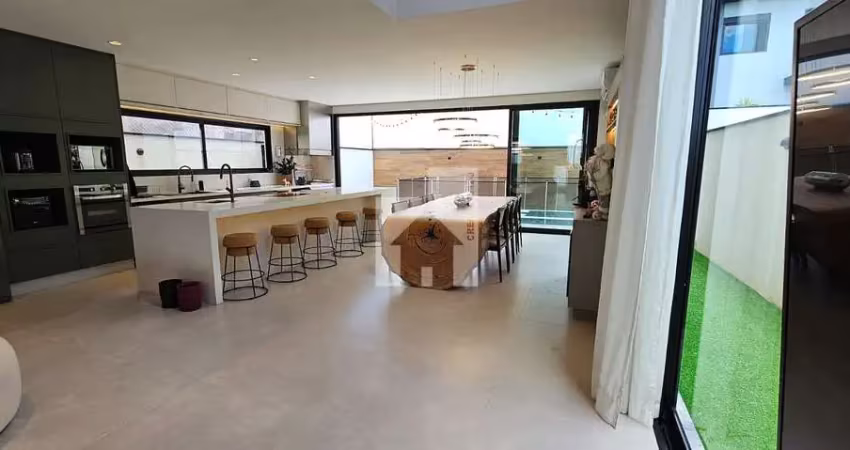 Maravilhosa casa à venda com 4 dormitórios sendo 3 suítes, piscina - 252m² - loteamento reserva erm