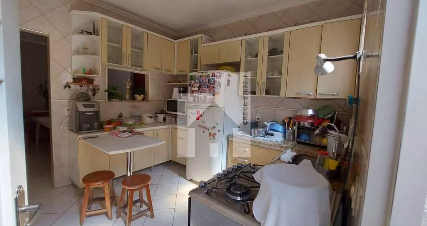 Casa à venda próximo ao maxi shopping, PERMUTA COM CHÁCARA OU CASA PLANA, avaliando pegar carro com
