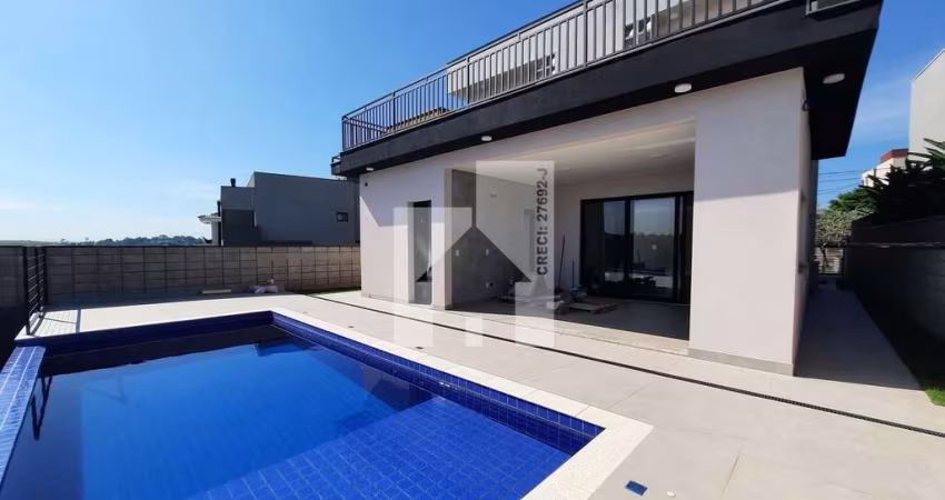 Magnifico Sobrado a venda com 4 Dormitórios , Varanda com Hidromassagem, Área Gourmet com Piscina n