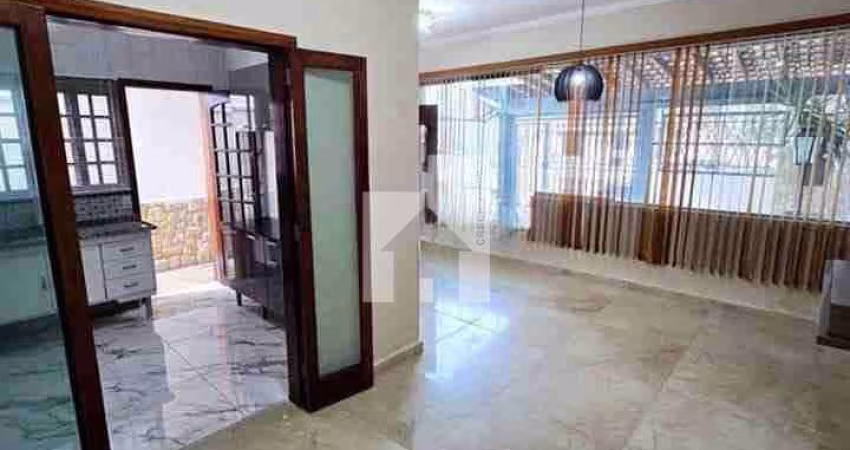Ótima Casa para locação 3 Dormitórios (1 suite), 110m² - Área Gourmet com churrasqueira, Jardim Sar