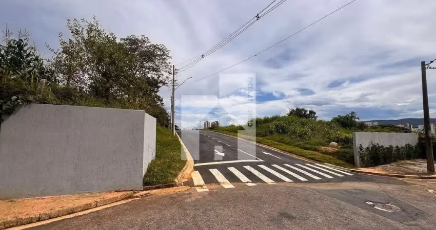Terreno declive  à venda 401,60m² totais, rua particular sem saída,  vila aparecida, jundiaí, sp