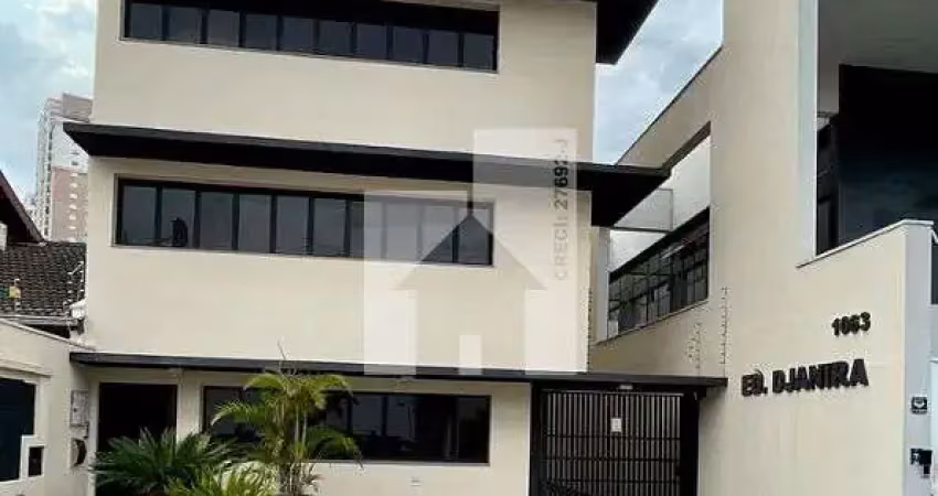Oportunidade para investidor - vende prédio comercial (4 andares, com elevador) , com todas as sala