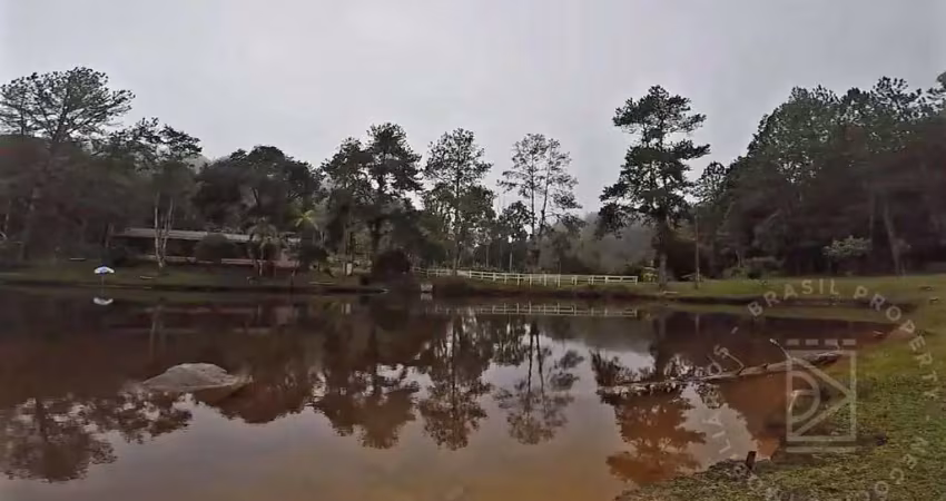 Sítio em área de preservação, 3 lagos, rodovia dos tamoios, paraibuna/sp