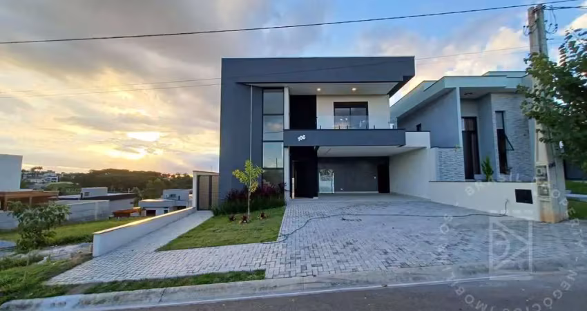 Sobrado em Condomínio Fechado. 3 quartos, 241m² em Caçapava - SP