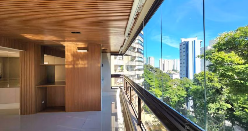 Apartamento de alto padrão com 323m² 4 suítes na Vila Ema - SJC