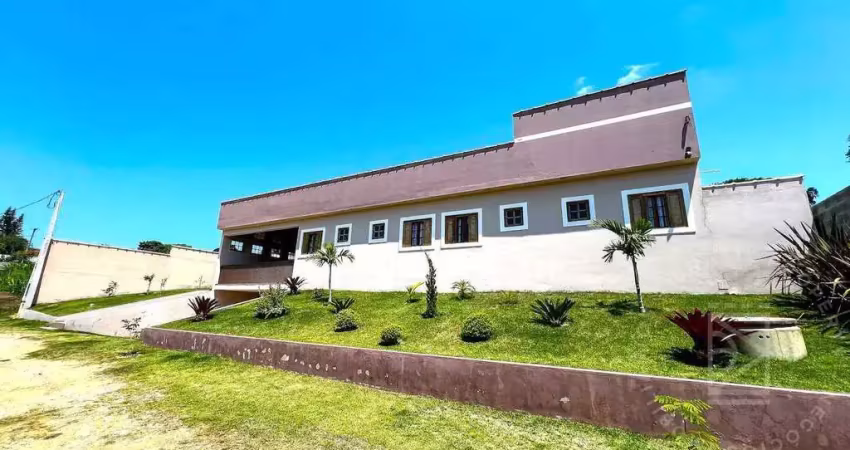 Casa de Campo em Paraibuna, 575m², 4 suítes