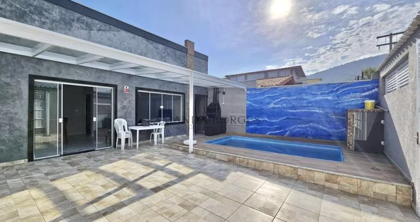 Casa para Venda em Praia Grande, Solemar, 3 dormitórios, 1 suíte, 3 banheiros, 2 vagas