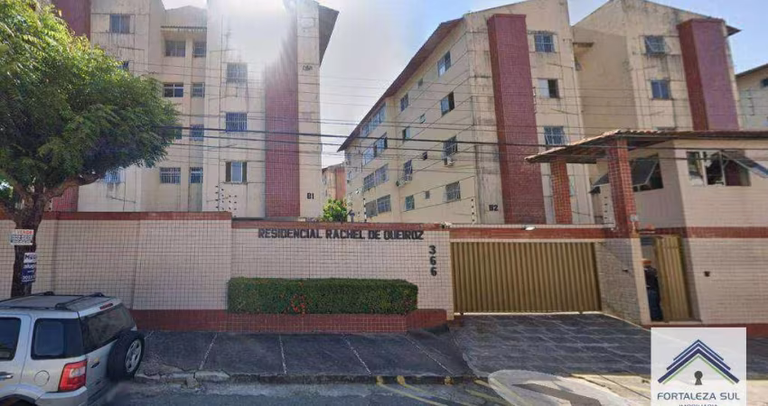 Apartamento com 3 dormitórios à venda, 82 m² por R$ 255.000,00 - Parreão - Fortaleza/CE