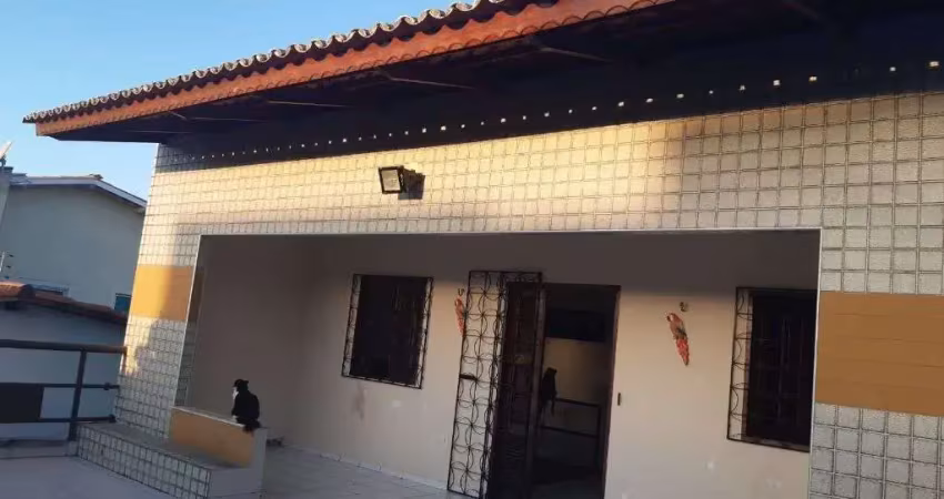 Casa com 4 quartos à venda na Cinco, 51, Passaré, Fortaleza