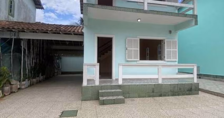 Vende-se Casa 2 Quartos na Praia do Foguete – Sem Taxa de Condomínio!