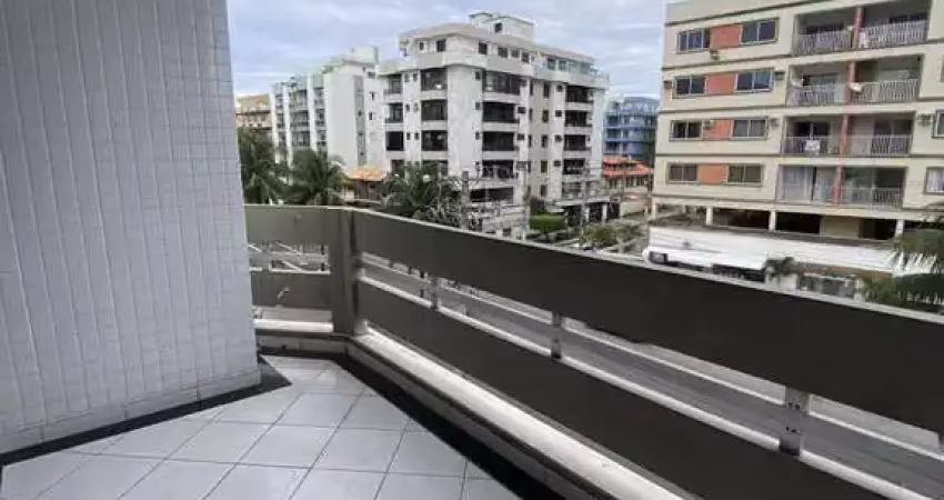 Apartamento à venda na Avenida Macário Pinto Lopes, 113, Vila Nova, Cabo Frio