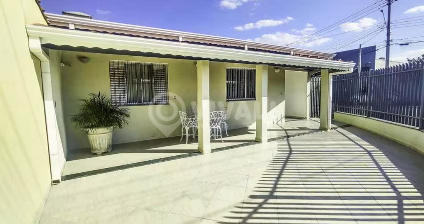 Casa com 3 quartos à venda na Rua São Domingos, Jardim de Lucca, Itatiba
