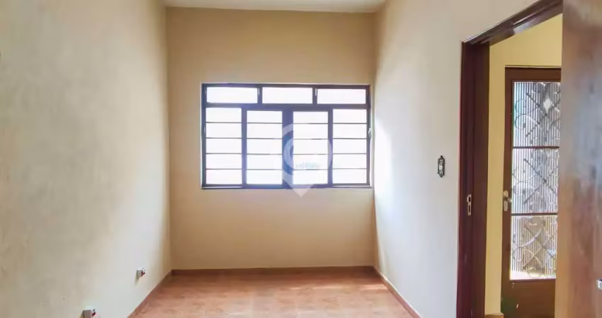 Casa comercial com 4 salas para alugar na Travessa Monsenhor Kolly, Centro, Itatiba