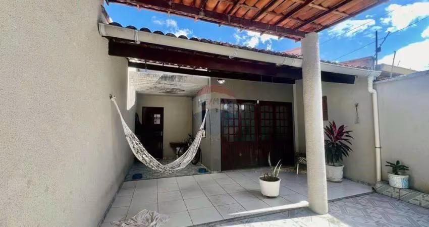 Casa com 3 quartos à venda na Rua Inês Dantas de Menezes, 145, Boa Vista Castelão, Fortaleza