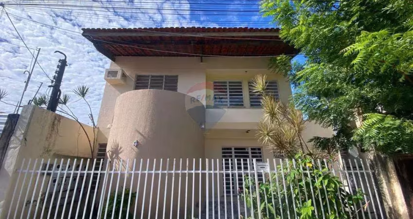 Casa com 10 quartos à venda na Rua Coronel Amâncio Cavalcante, 04, Parreão, Fortaleza