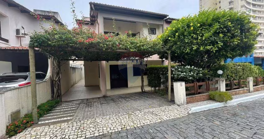 Casa no condomínio alessandria, 144m², 3 suítes, deck com piscina