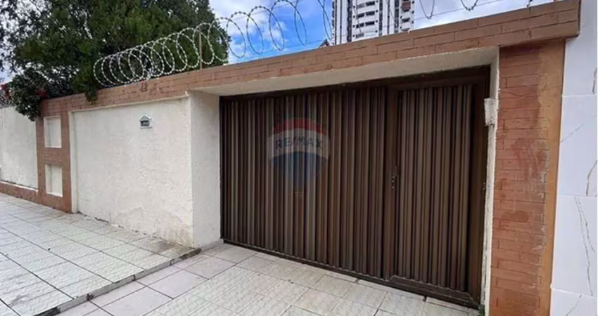 Casa à venda na rua pedro aristides albuquerque  /3 quartos - joaquim tavora, fortaleza - ce