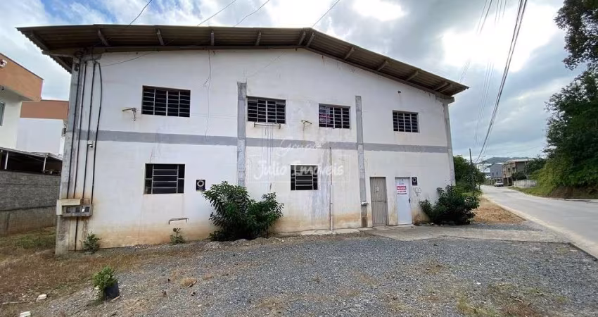 Apartamento com 3 dormitórios na Souza Cruz