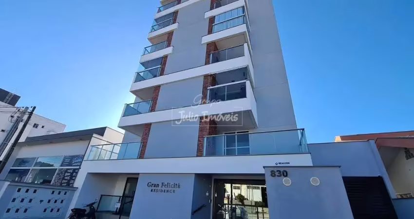 Apartamento com 2 quartos para alugar no Steffen, Brusque 