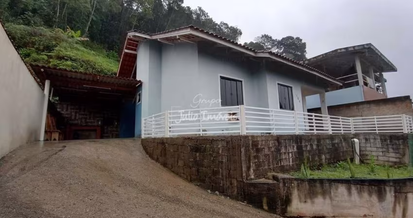 Casa 2 dormitórios 2 vagas na Azambuja Brusque