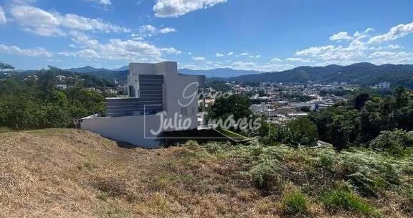 Terrenos na Azambuja em Brusque