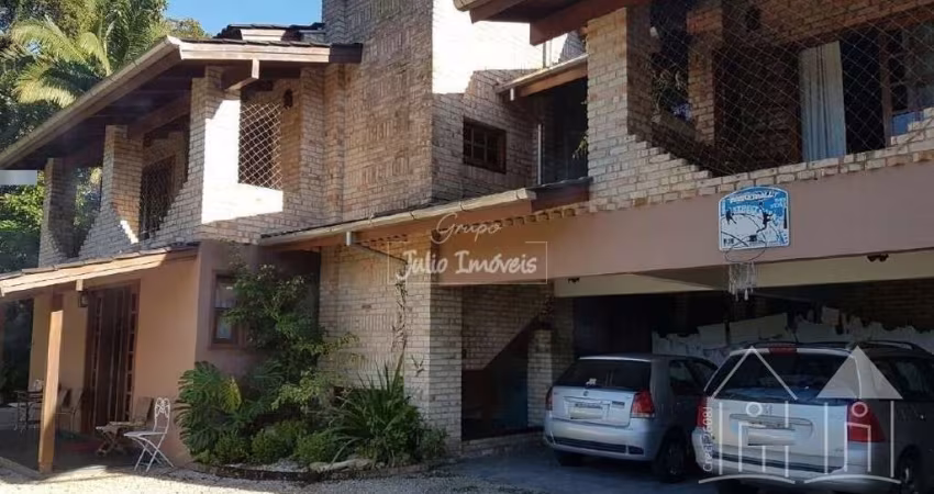 Casa 2 quartos 2 suítes Primeiro de Maio Brusque