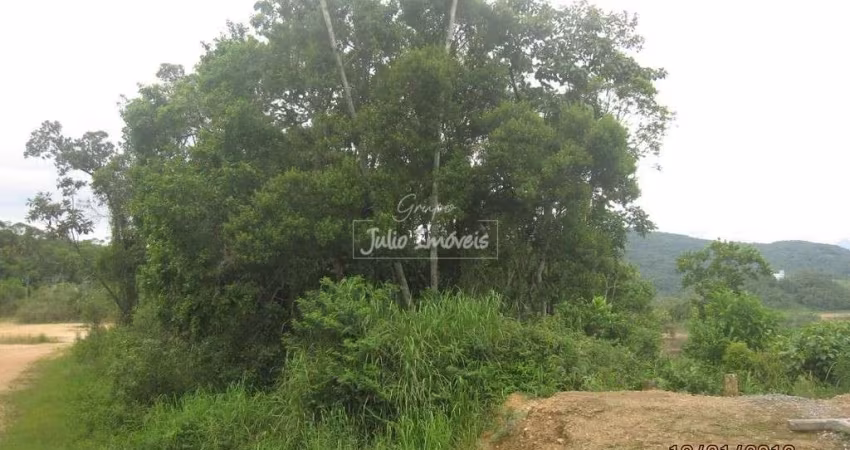 Terreno a Venda no Souza Cruz.