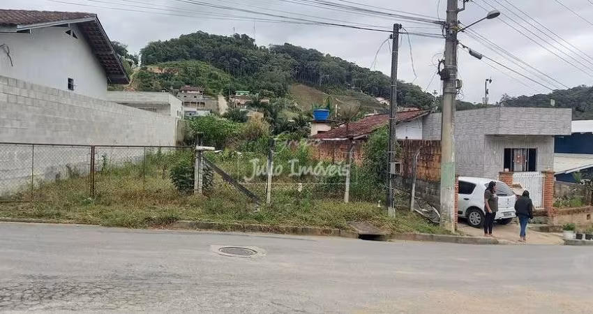 Terreno no bairro Bateas à Venda