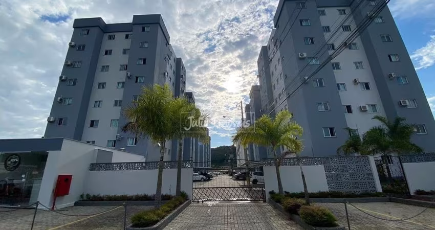 Apartamento de 2 quartos na limeira baixa.