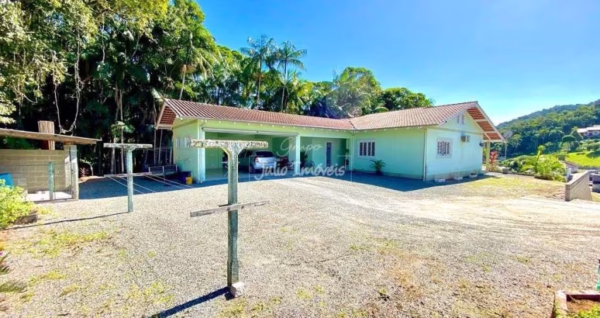 Terreno 5.000 m² com casa no Guarani Brusque