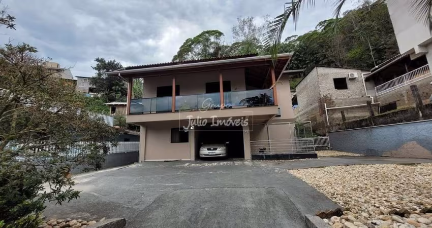 Casa 2 quartos 1 suite na São Pedro Brusque